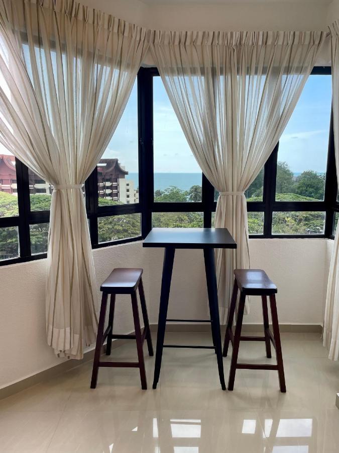 バツーフェリンギビーチThe Ferringhi Sea View At Sri Sayangアパートメント エクステリア 写真