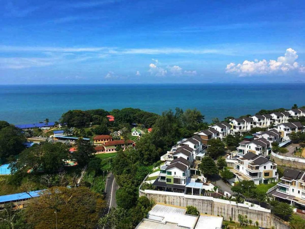 バツーフェリンギビーチThe Ferringhi Sea View At Sri Sayangアパートメント エクステリア 写真